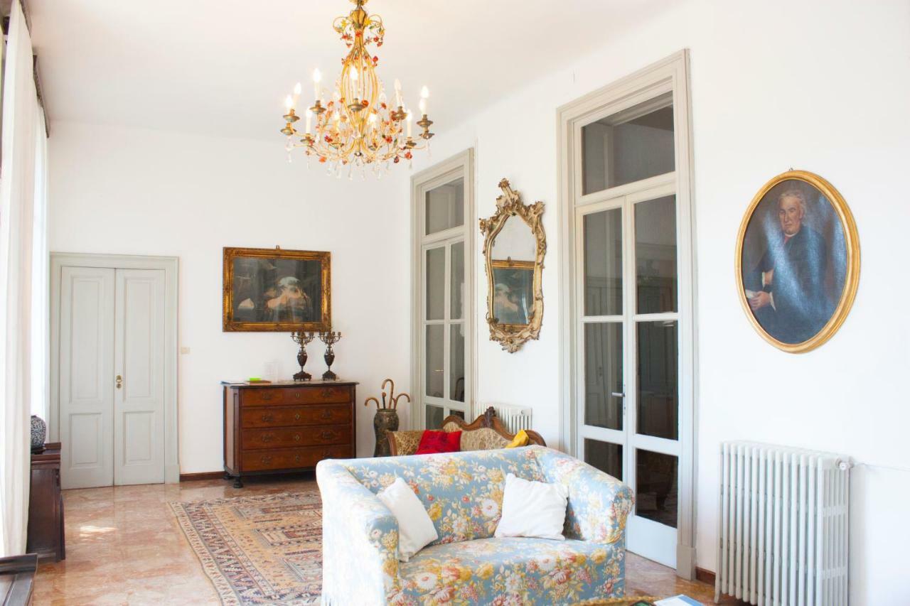 Villa Ruscone Lasnigo Dış mekan fotoğraf